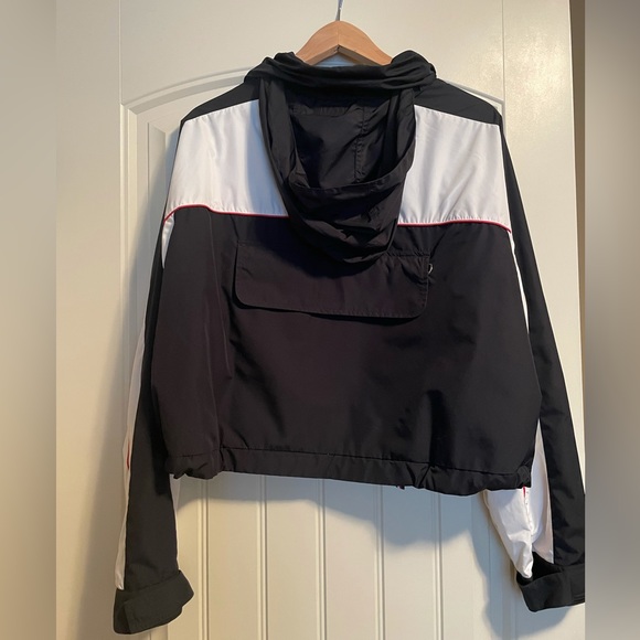 **RARE** Gigi Hadid x Tommy Hilfiger Speed Windbreaker Jacket size M - Picture 8 of 12